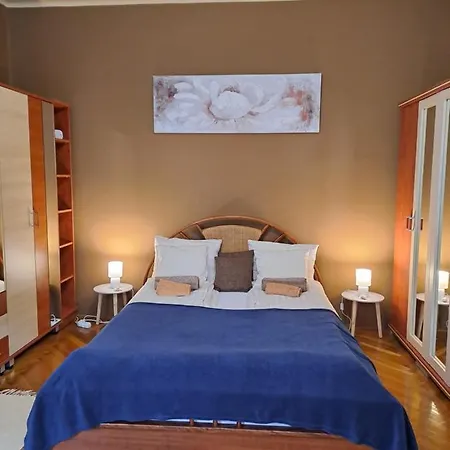 Szell 3 Apartman *